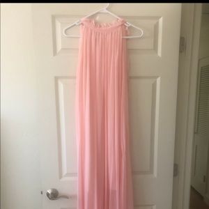 Pink formal haulter maxi, brand new.